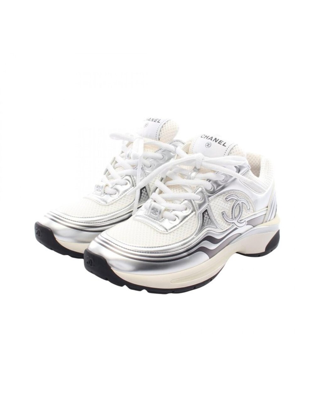 Chanel Sneakers CC Logo White Silver Leather